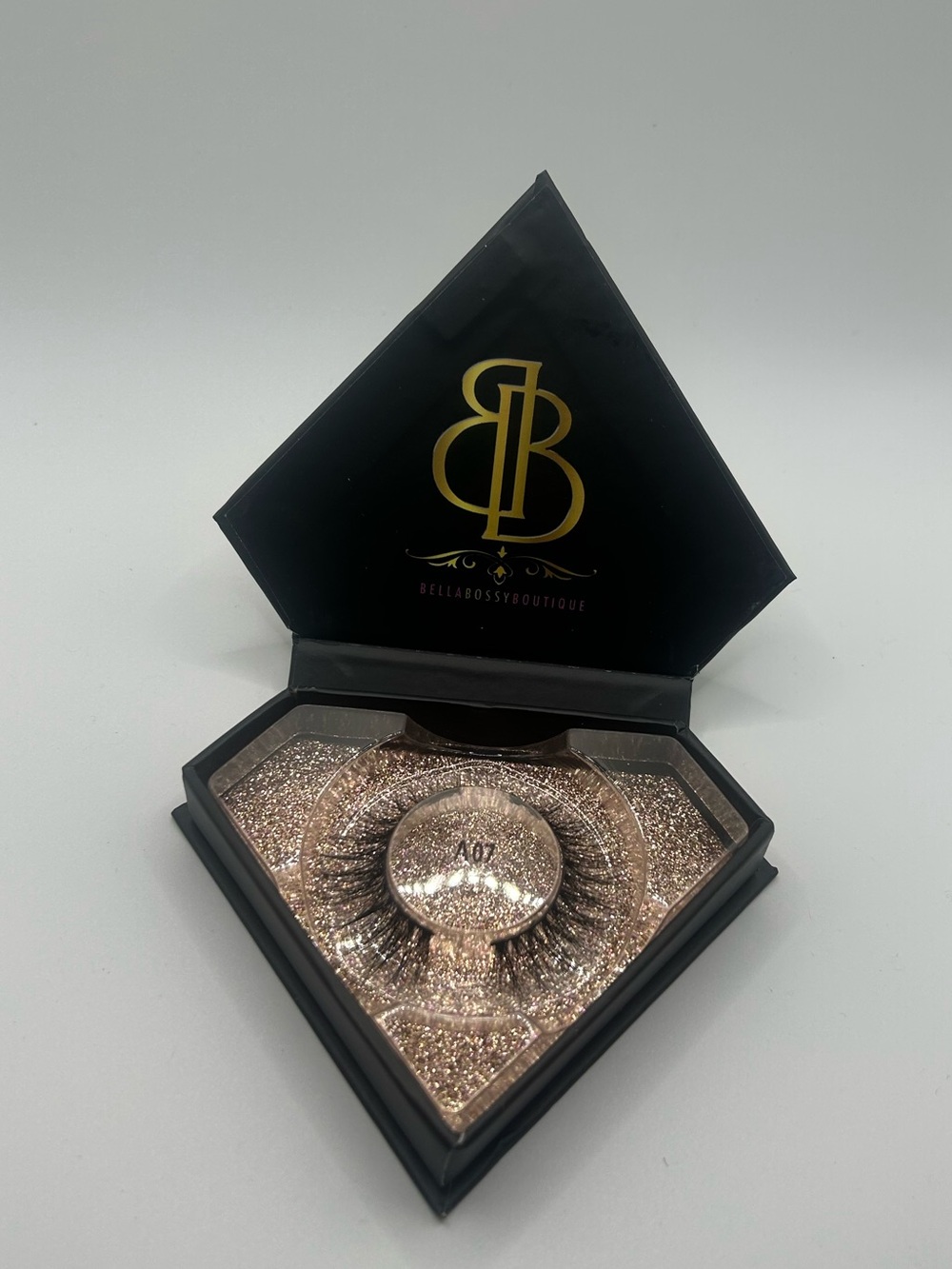 Luxury Mink False Eyelashes - Style A07
